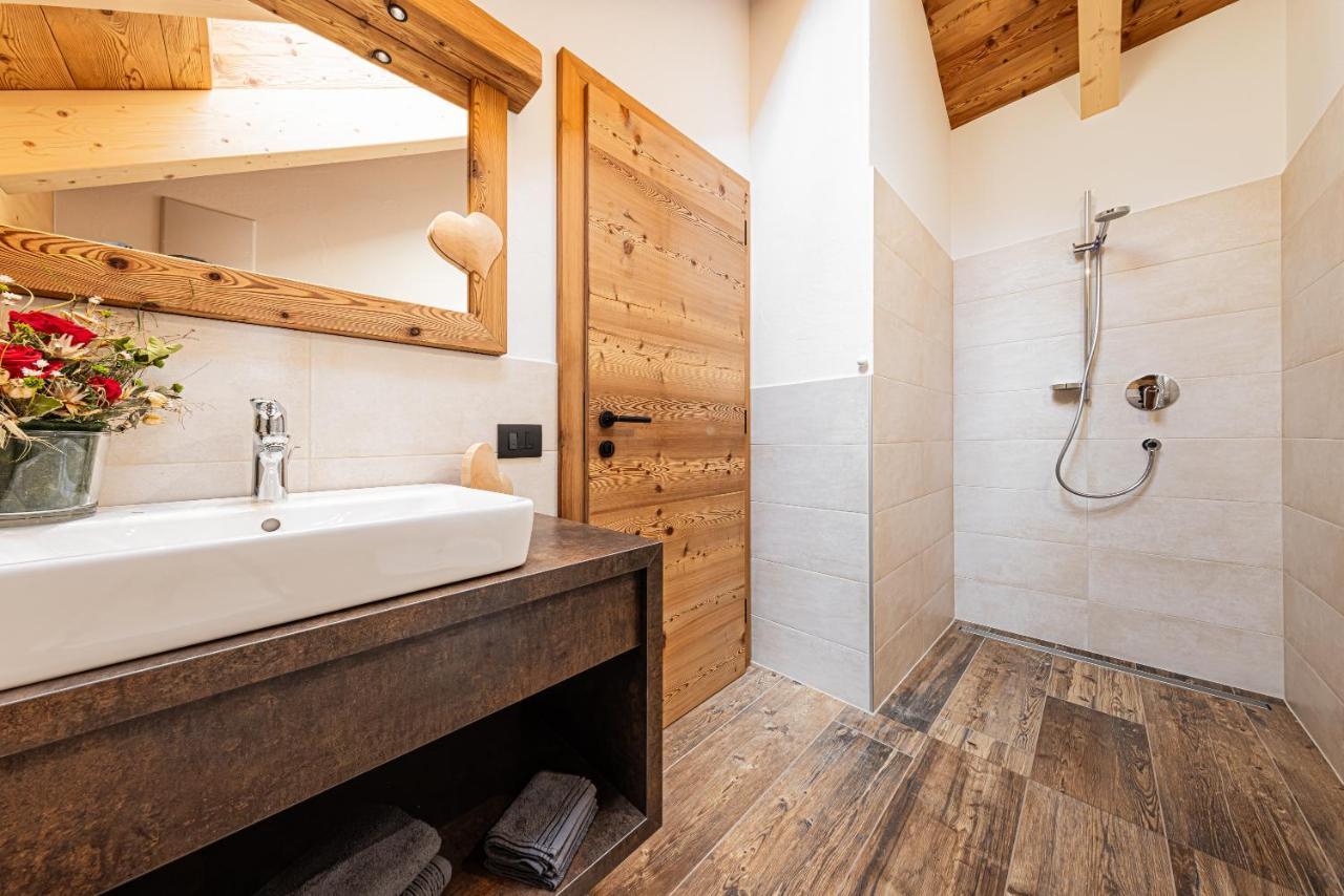 Farm Chalet Jusciara Badia (South Tyrol) Exterior foto
