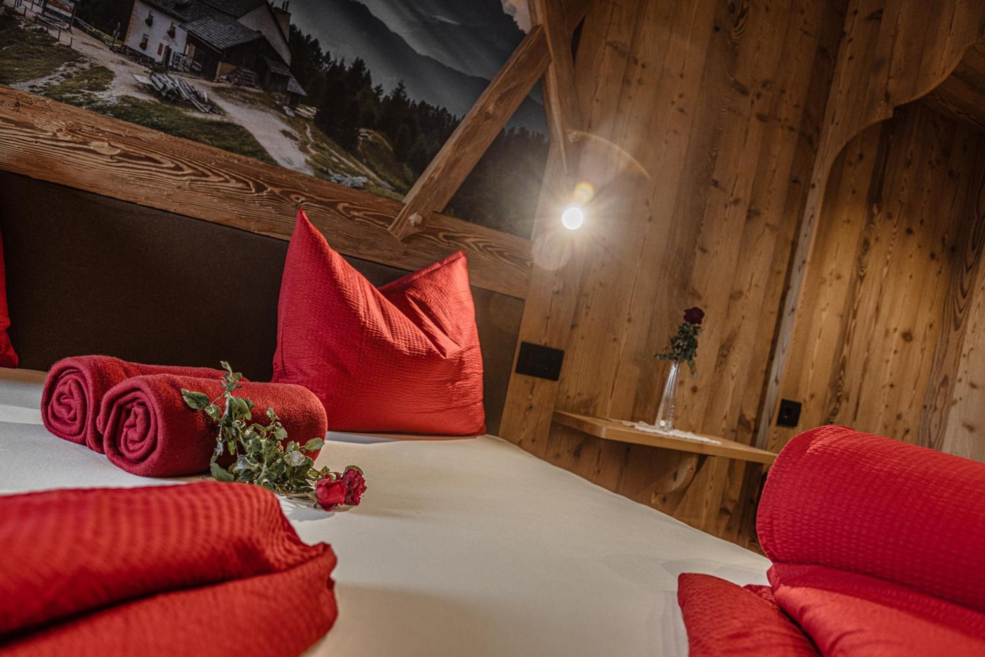 Farm Chalet Jusciara Badia (South Tyrol) Exterior foto