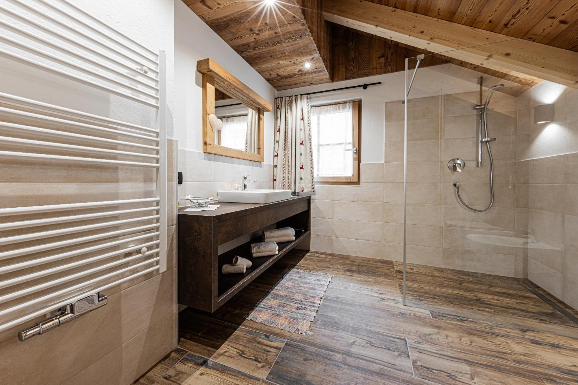 Farm Chalet Jusciara Badia (South Tyrol) Exterior foto